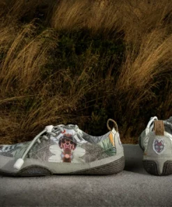 Wildling Shoes B_Eden