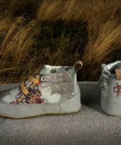 Wildling Shoes B_Eden