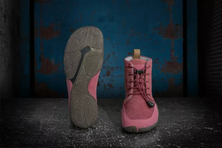 Geschaft Jahresschritt 37 Geschaft Jahresschritt -Geschaft Jahresschritt wildling minimalschuh holunder W 01 768x512 1